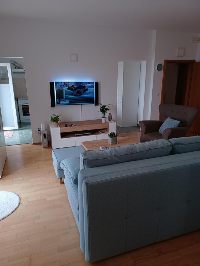 Appartamento Apartman Sunce Makarska Esterno foto
