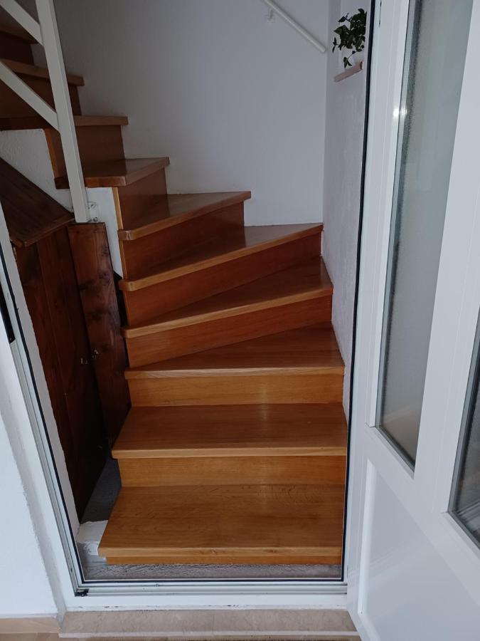 Appartamento Apartman Sunce Makarska Esterno foto